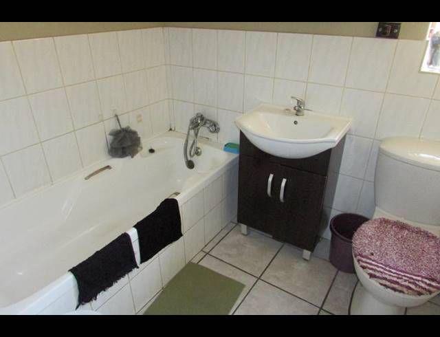 2 BEDROOM APARTMENT FOR SALE IN KINGSVIEW